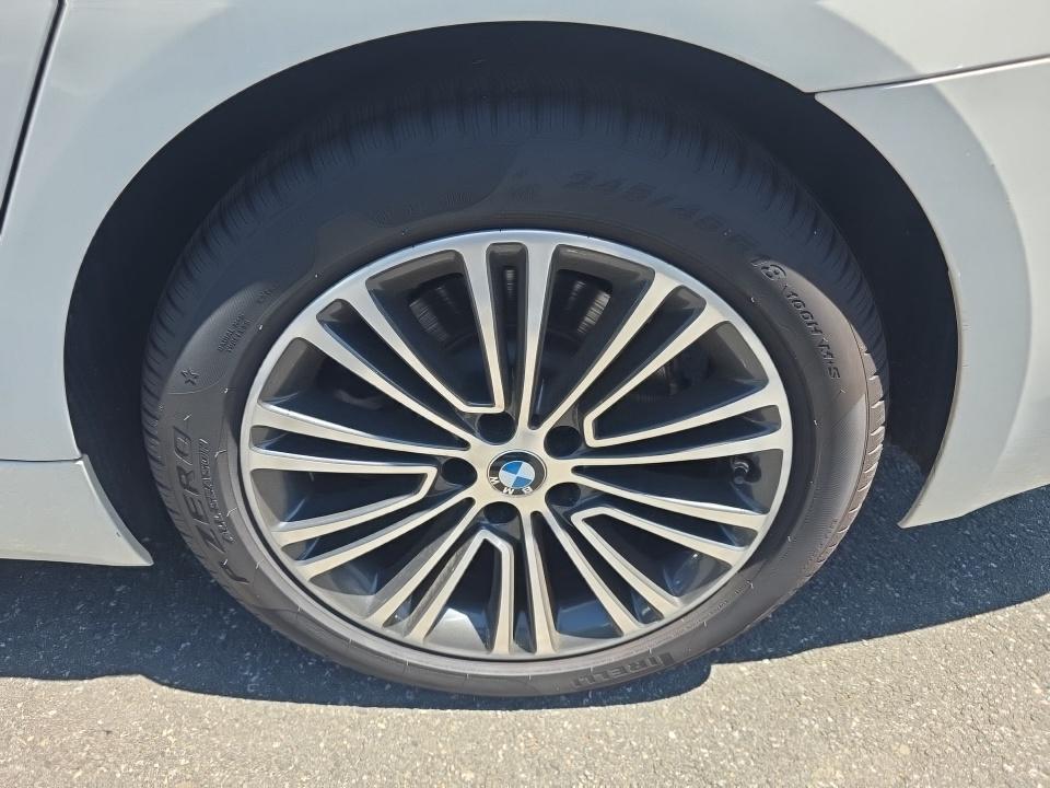 2019 BMW 5 Series 530i xDrive AWD