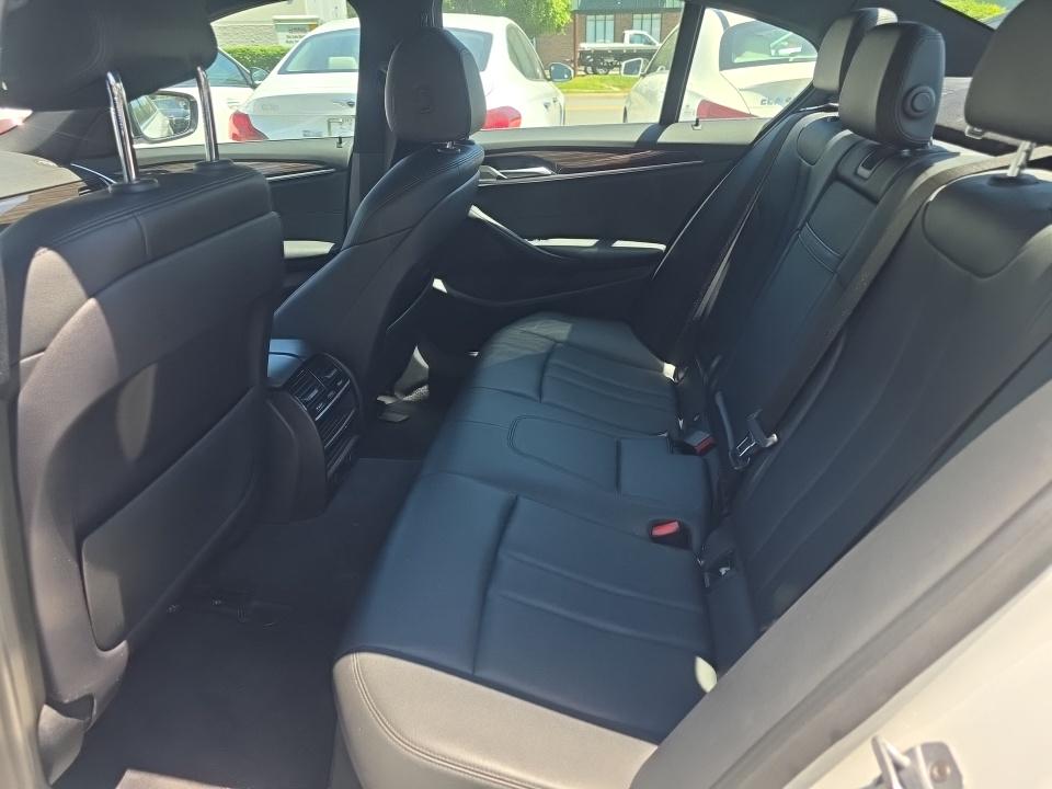 2019 BMW 5 Series 530i xDrive AWD