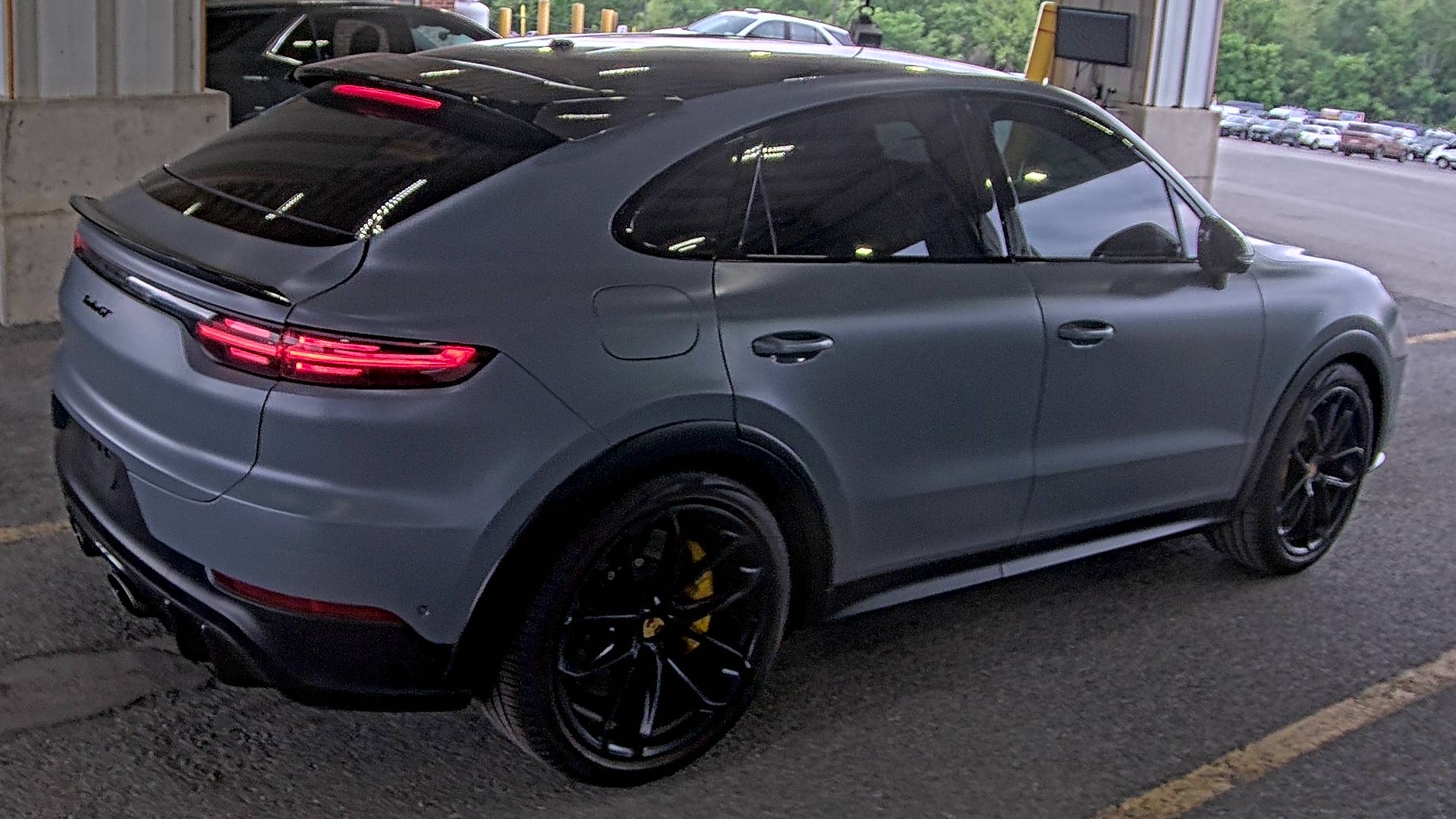 PORSCHE CAYENNE - 5