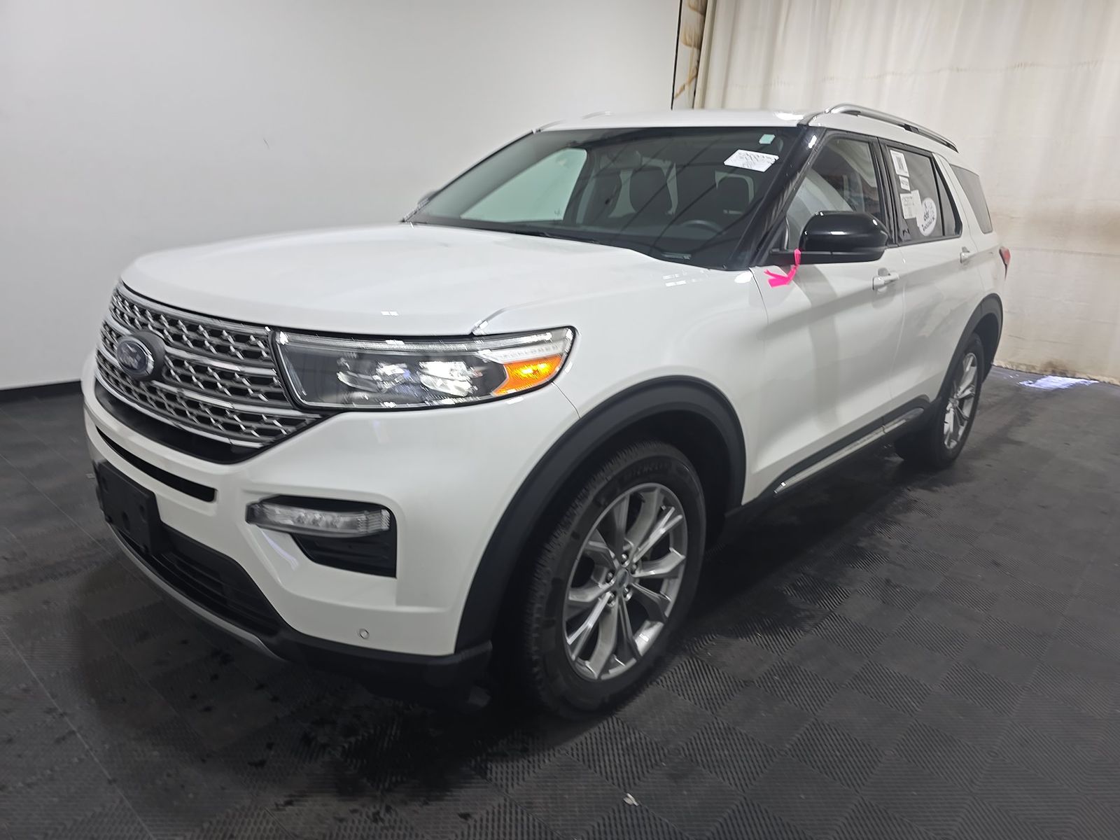 FORD EXPLORER - 1