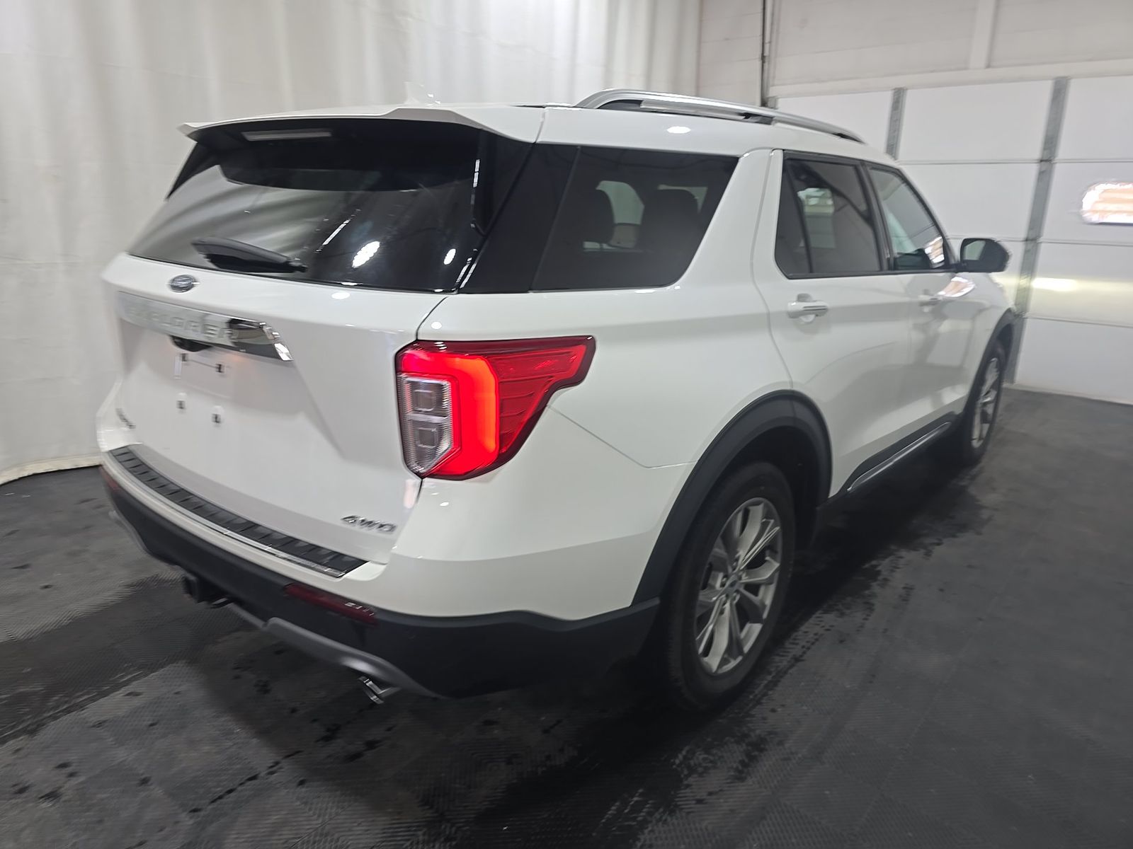 FORD EXPLORER - 5