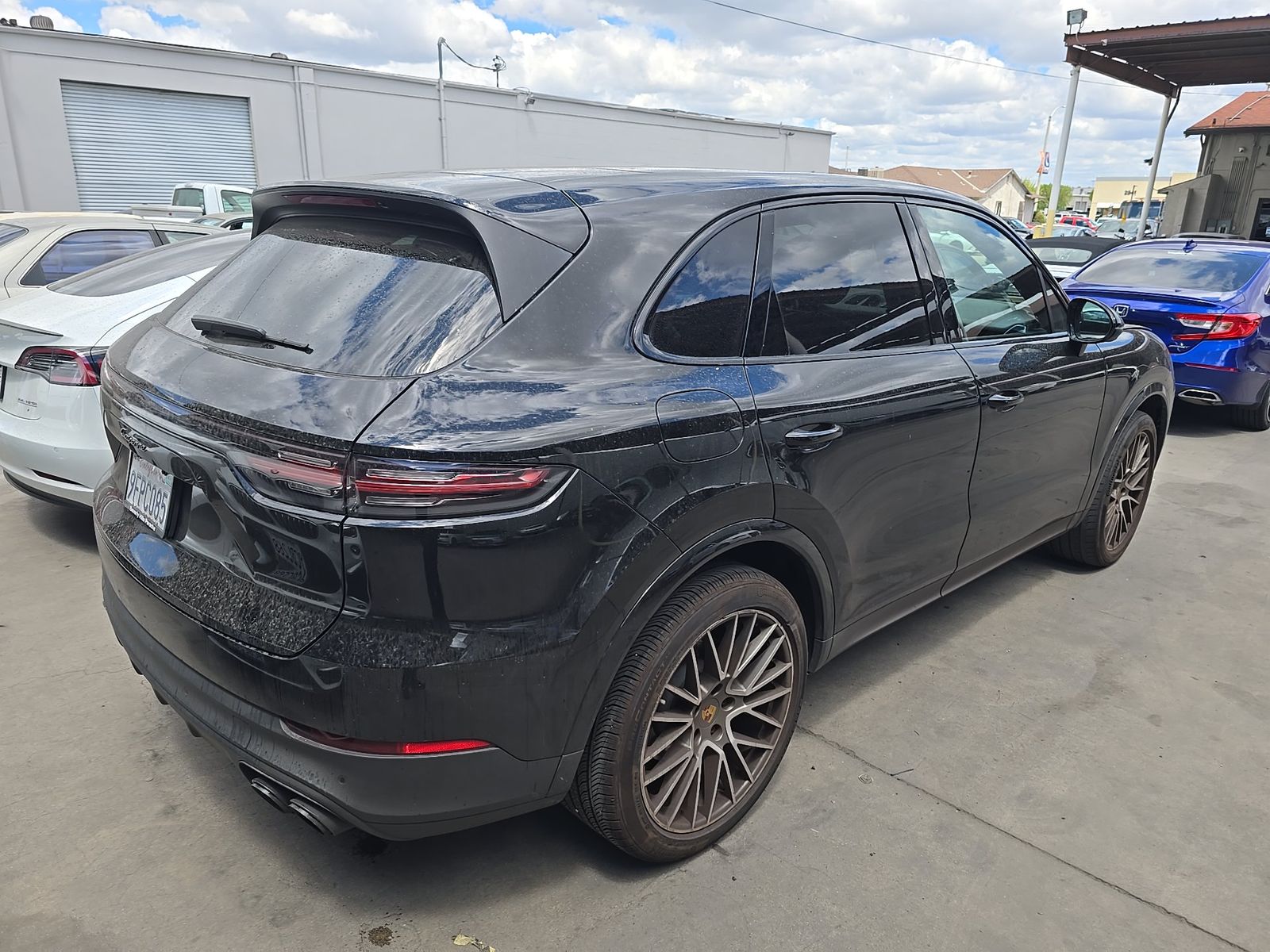 PORSCHE CAYENNE - 5