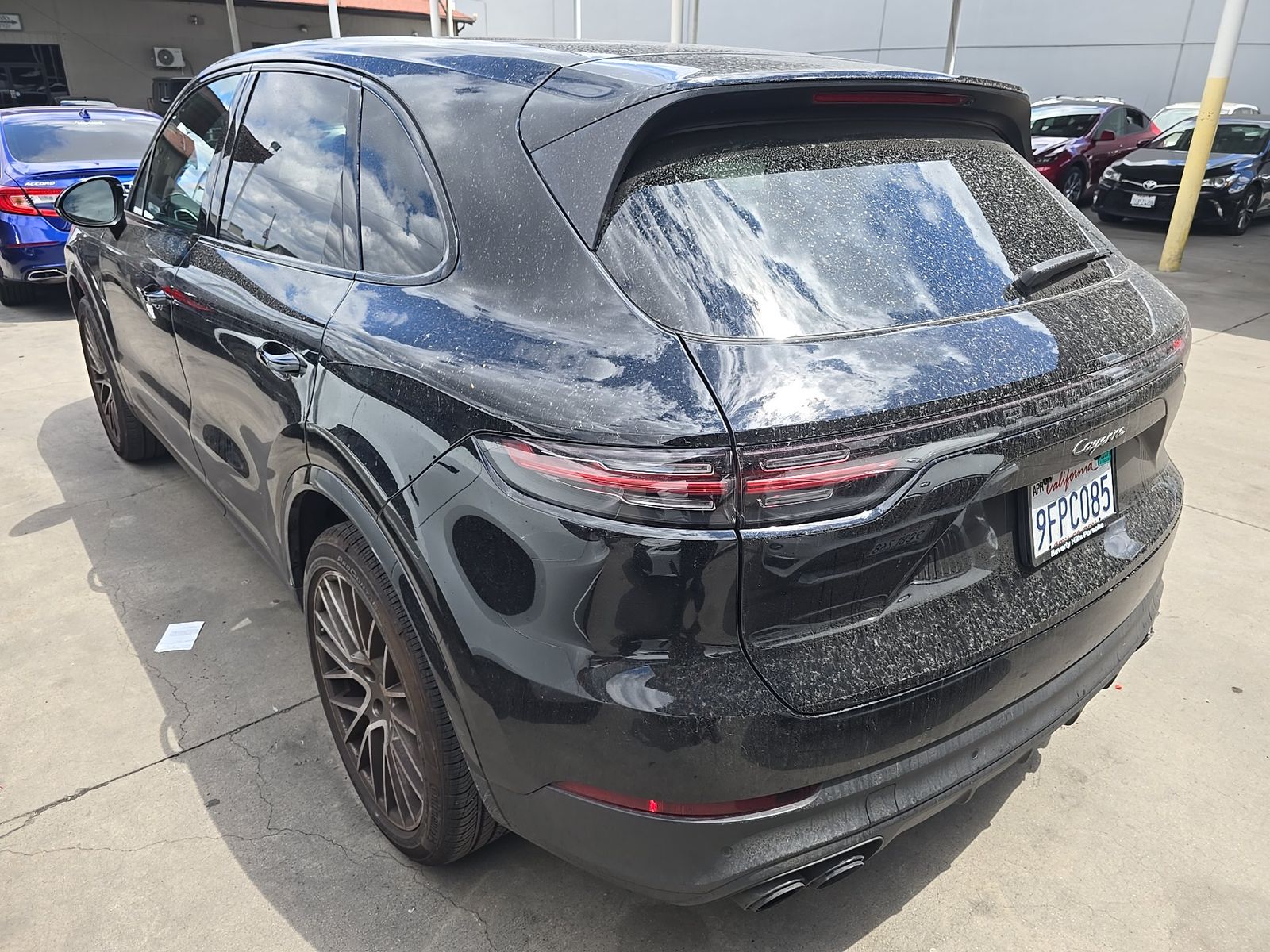 PORSCHE CAYENNE - 7