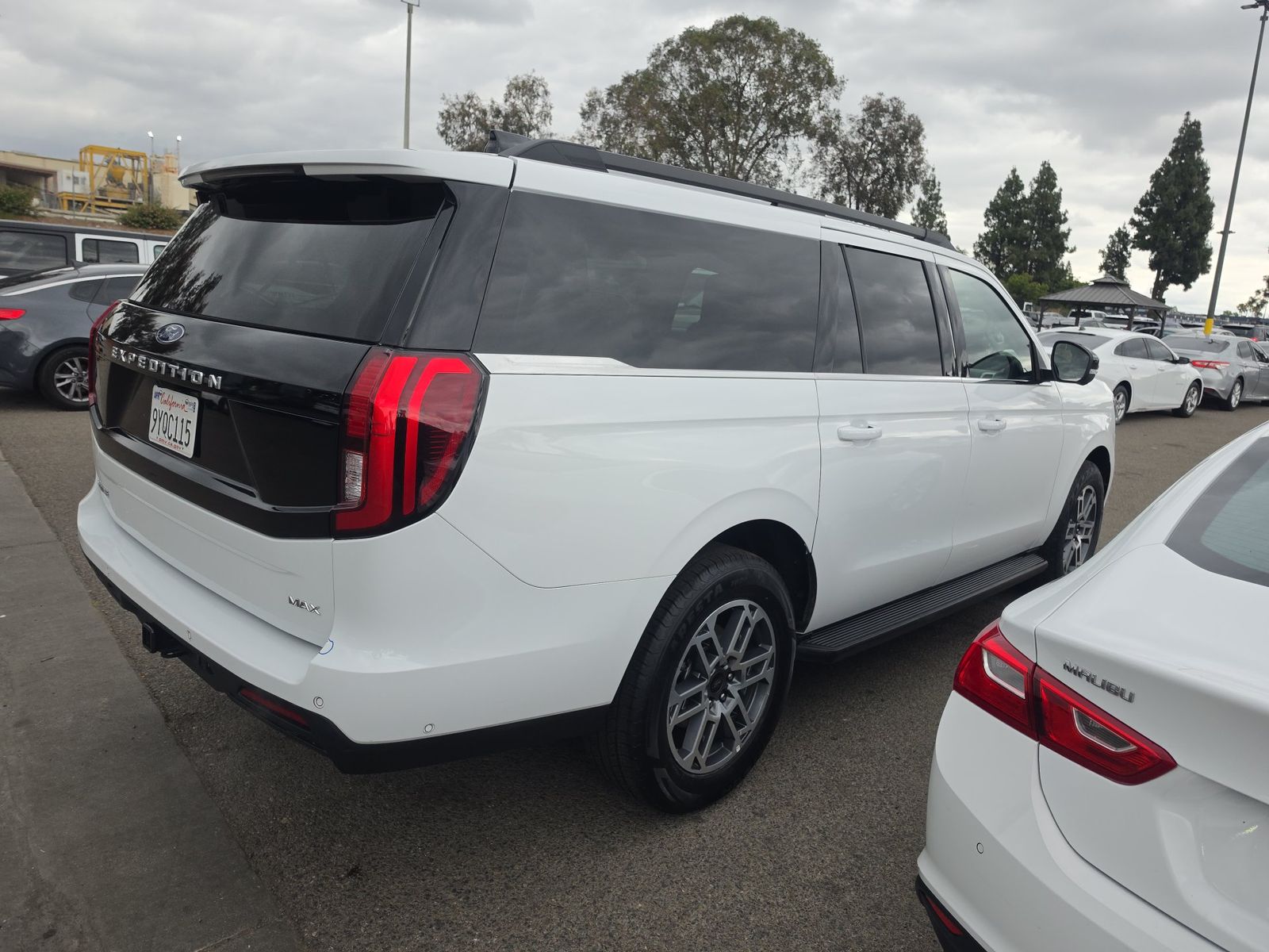 FORD EXPEDITION MAX - 5