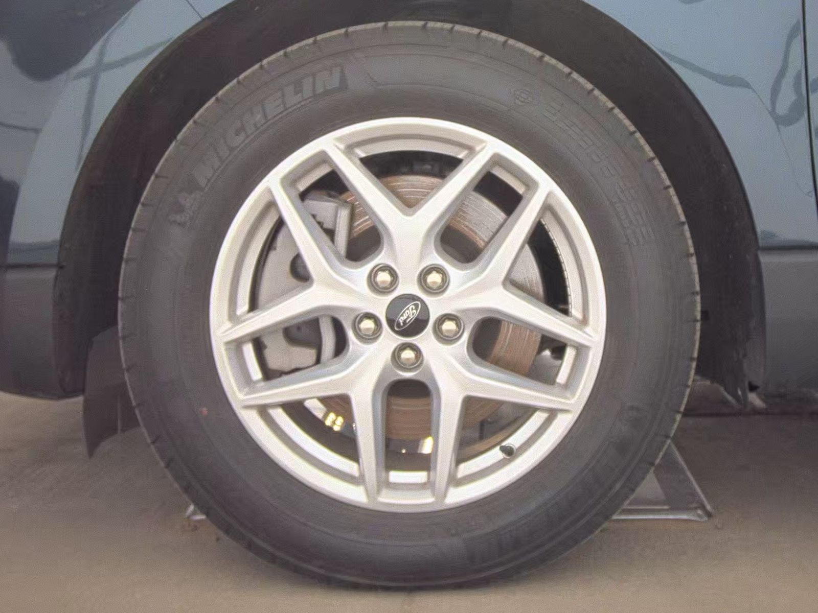 FORD EDGE - 10