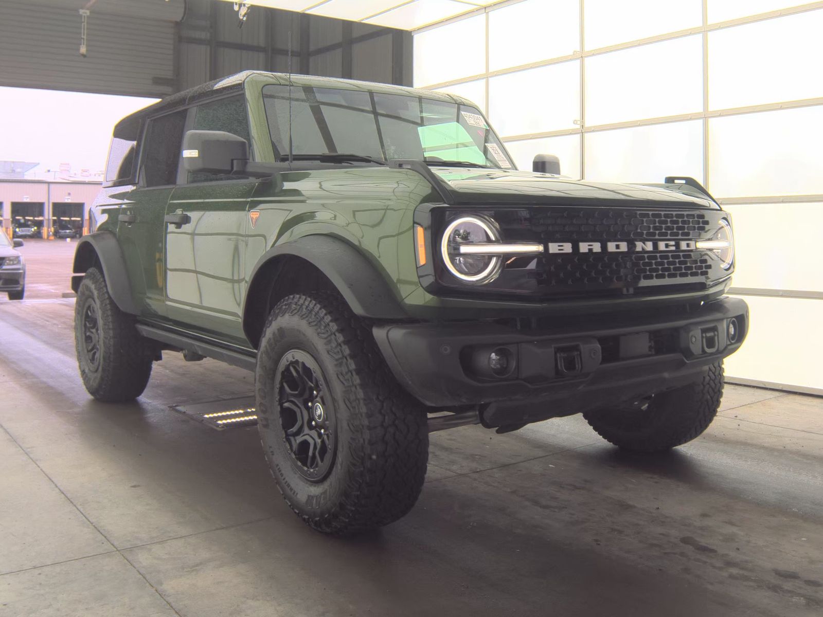 FORD BRONCO - 5