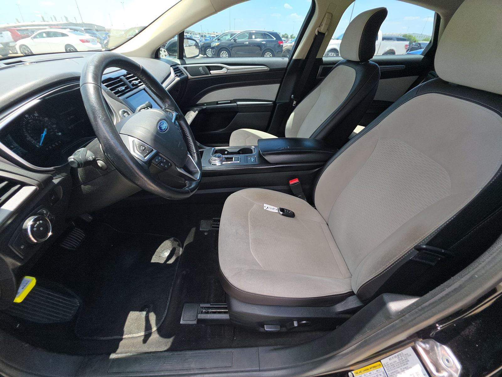 FORD FUSION - 8