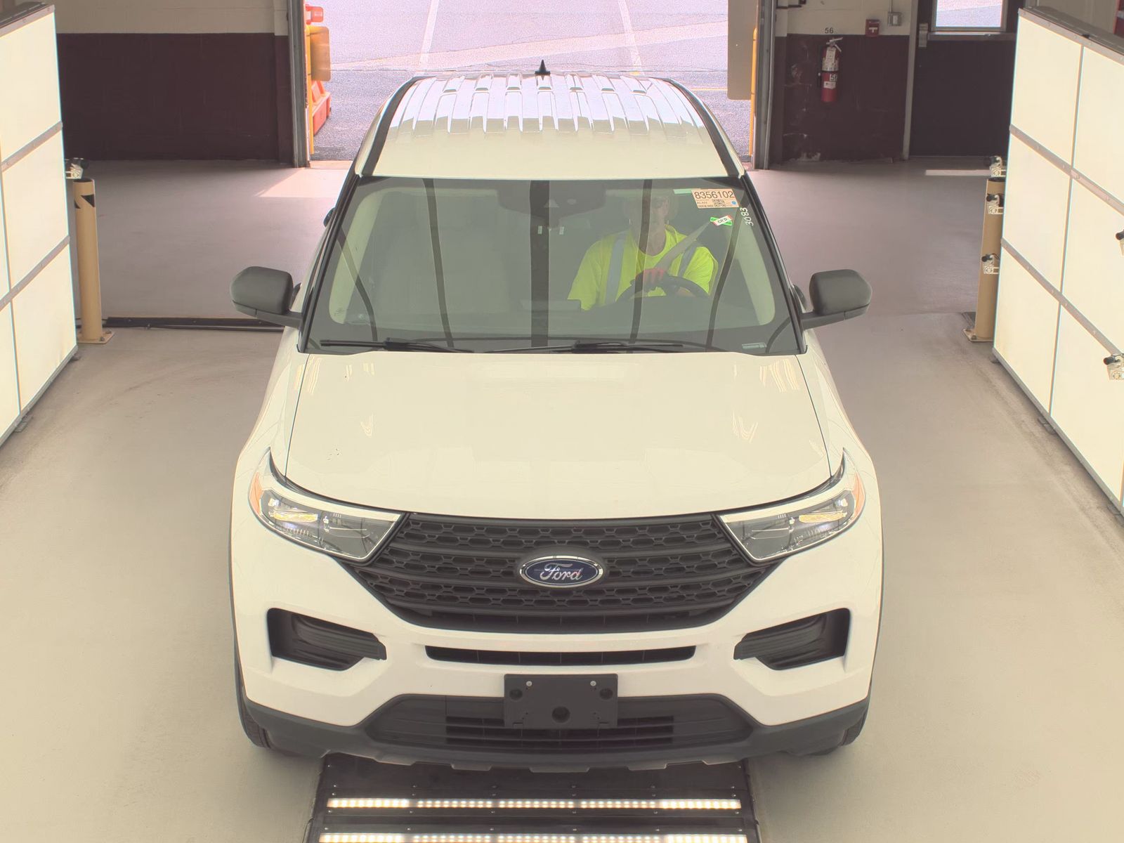FORD EXPLORER - 3