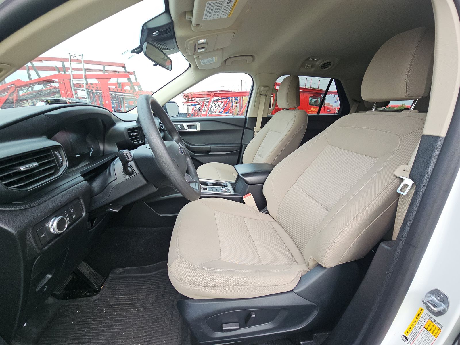 FORD EXPLORER - 8