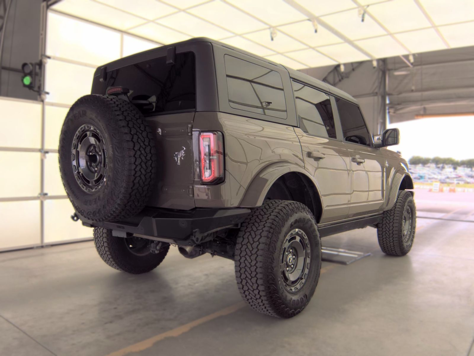 FORD BRONCO - 6