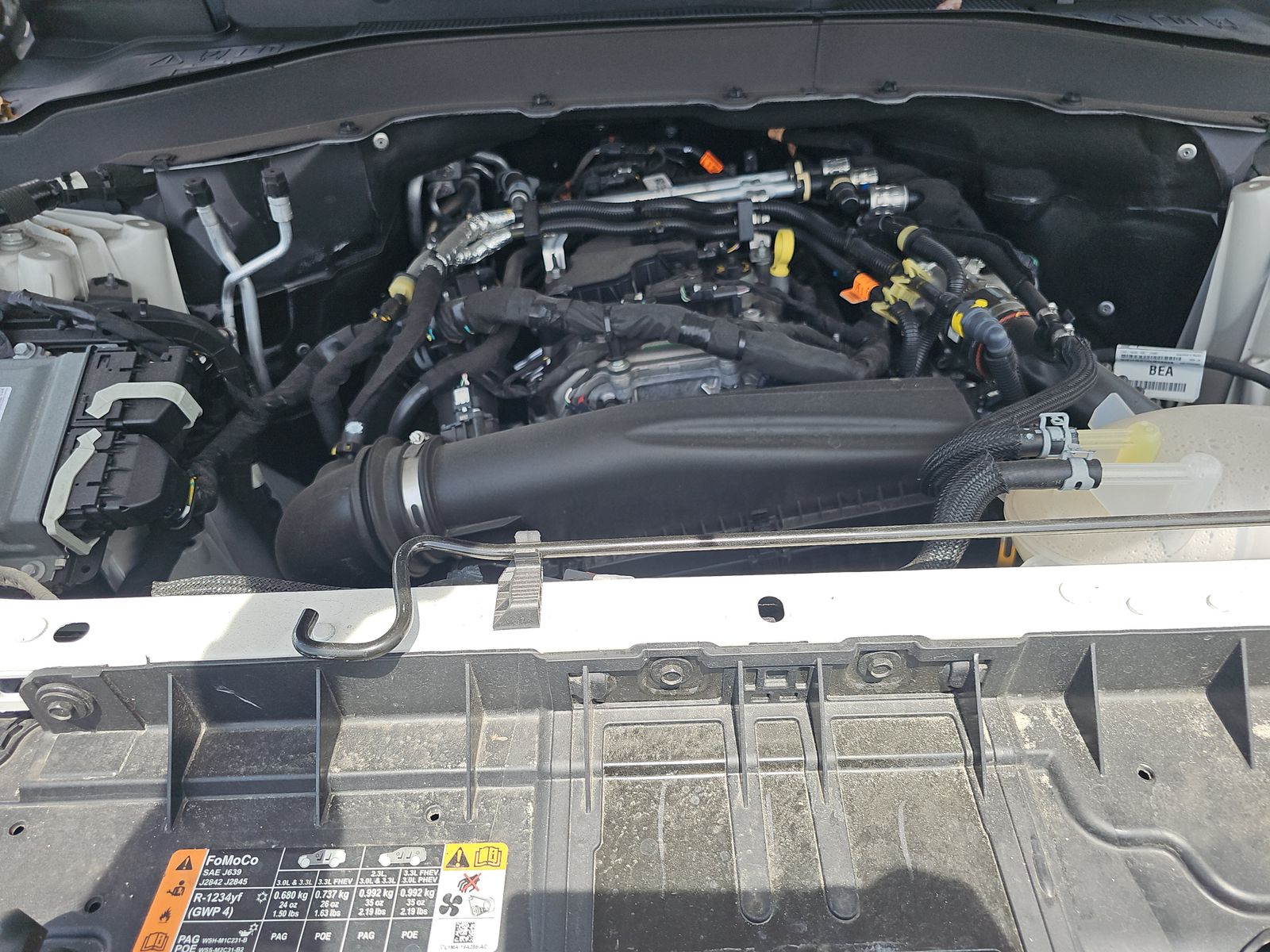 2025 Ford Explorer Active RWD