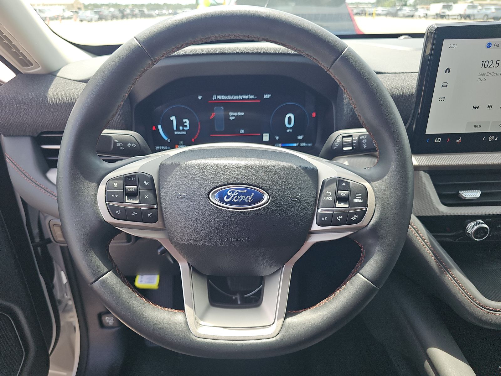 2025 Ford Explorer Active RWD
