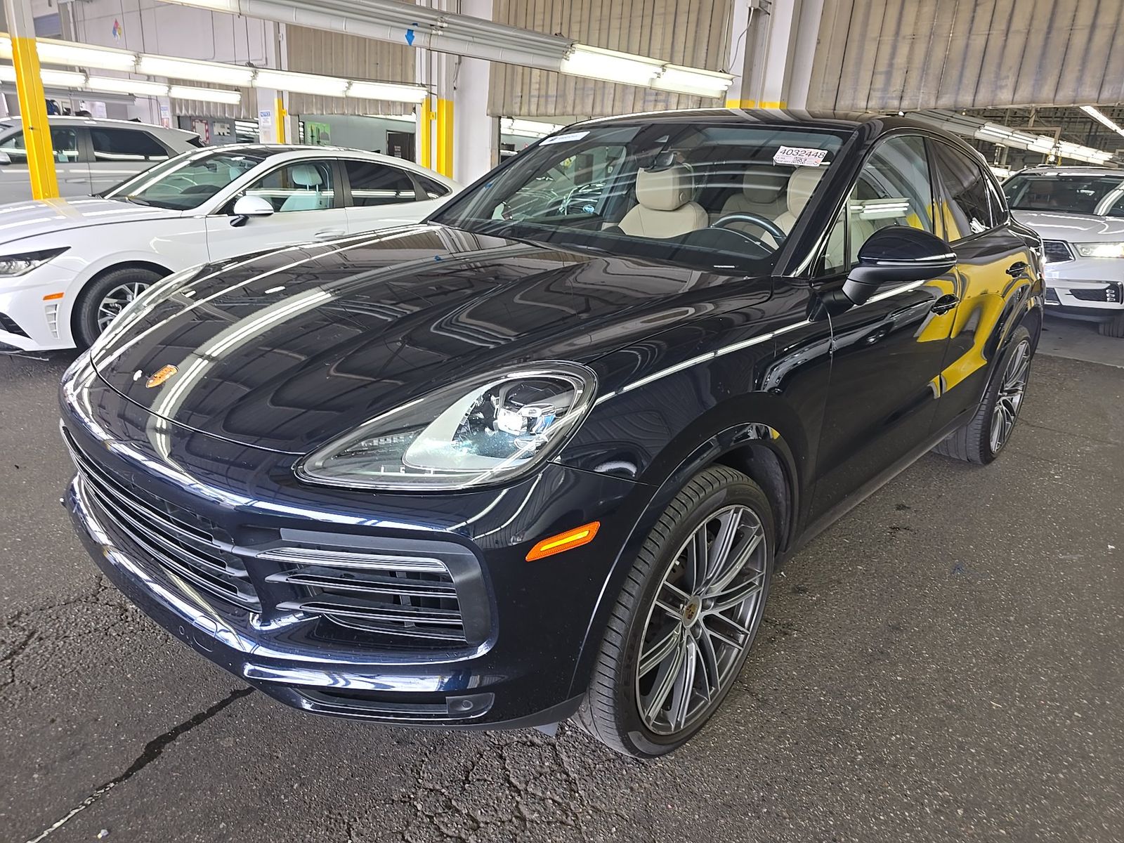 PORSCHE CAYENNE - 1