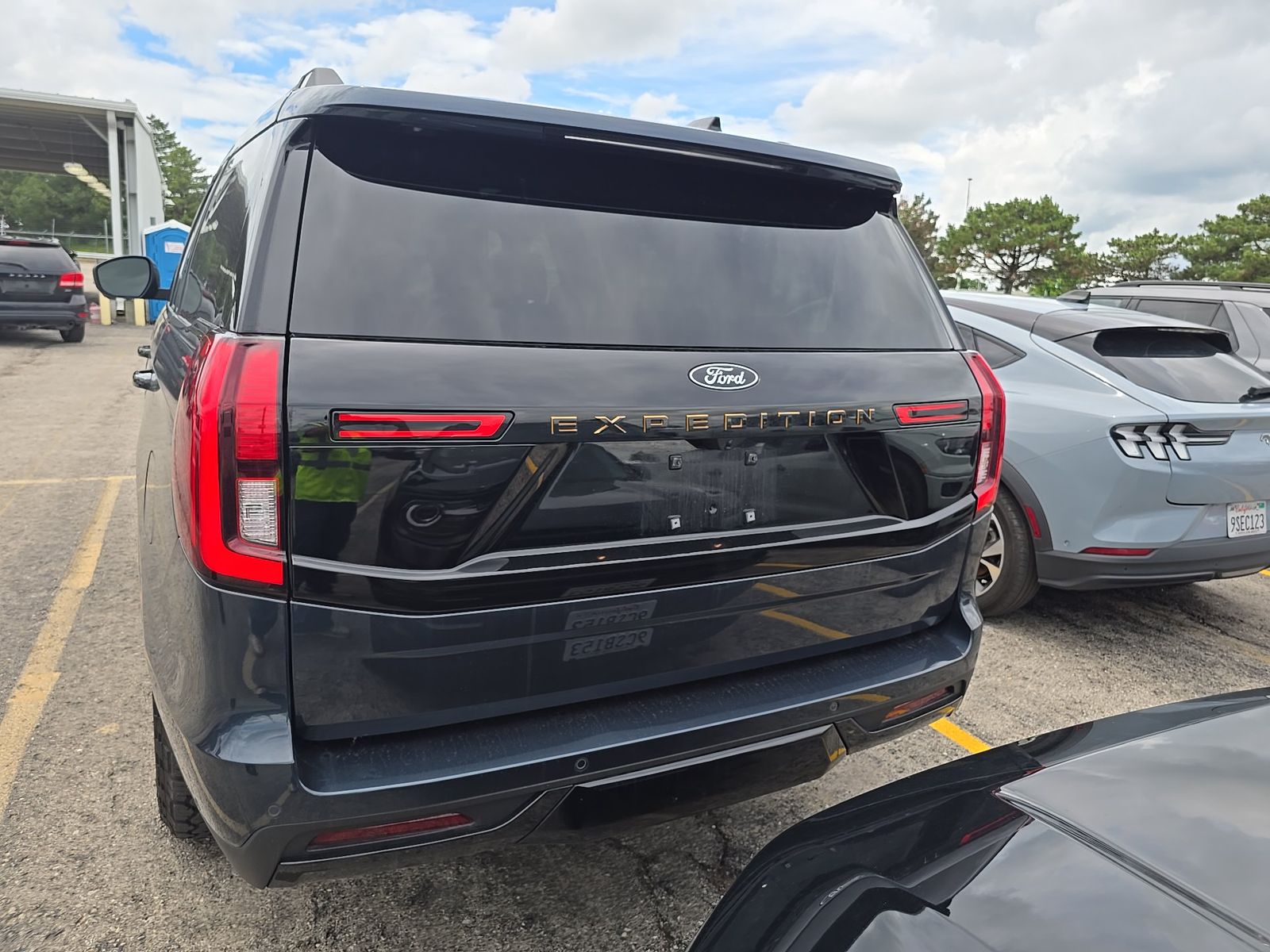 FORD EXPEDITION - 6
