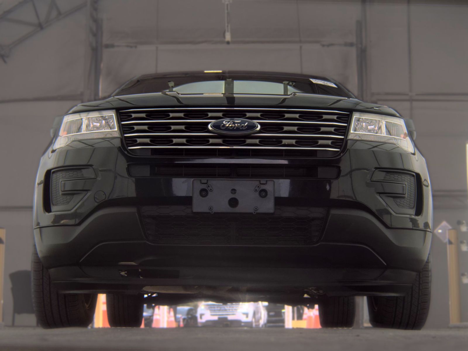 FORD EXPLORER - 4