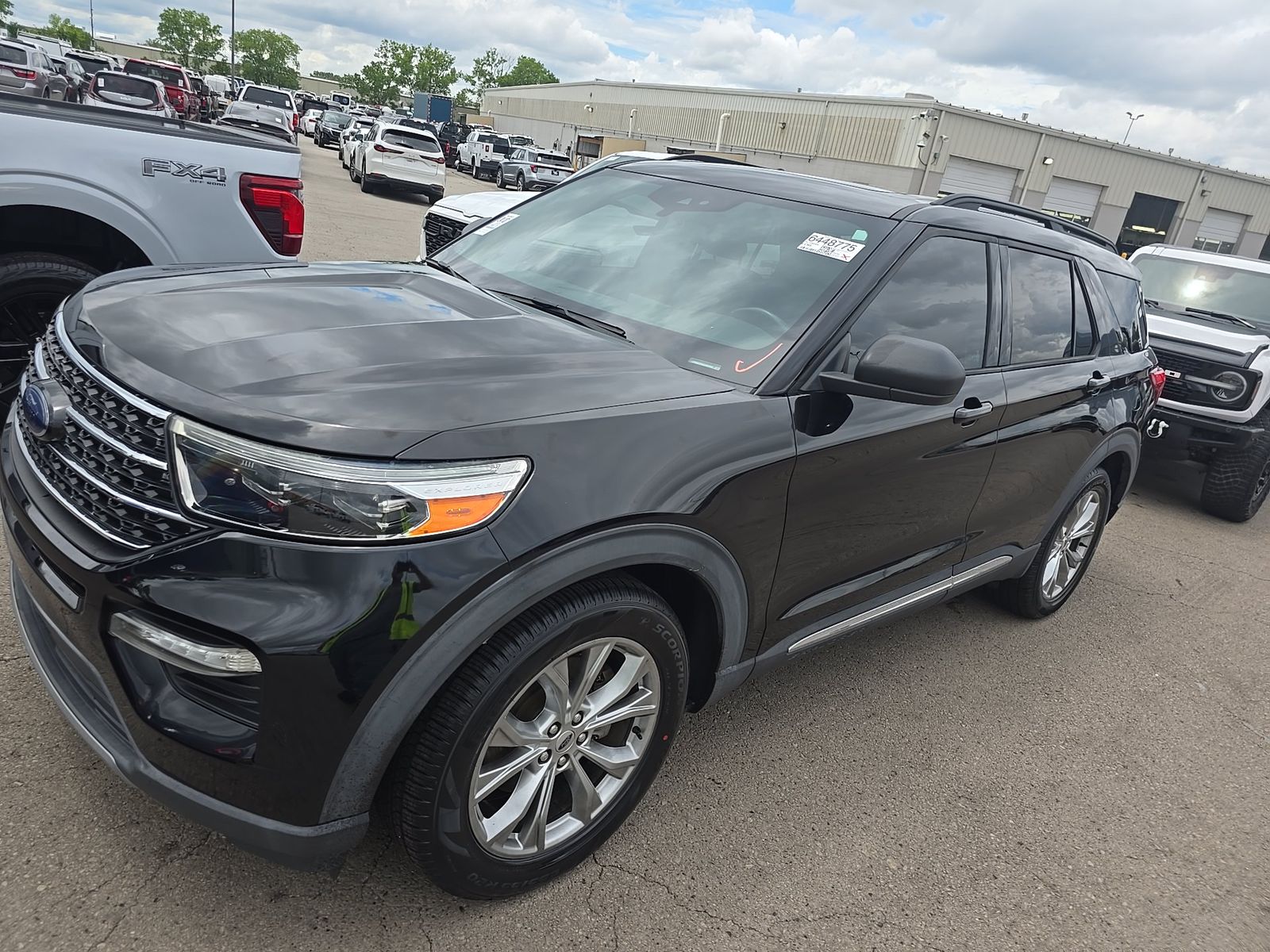 FORD EXPLORER - 1