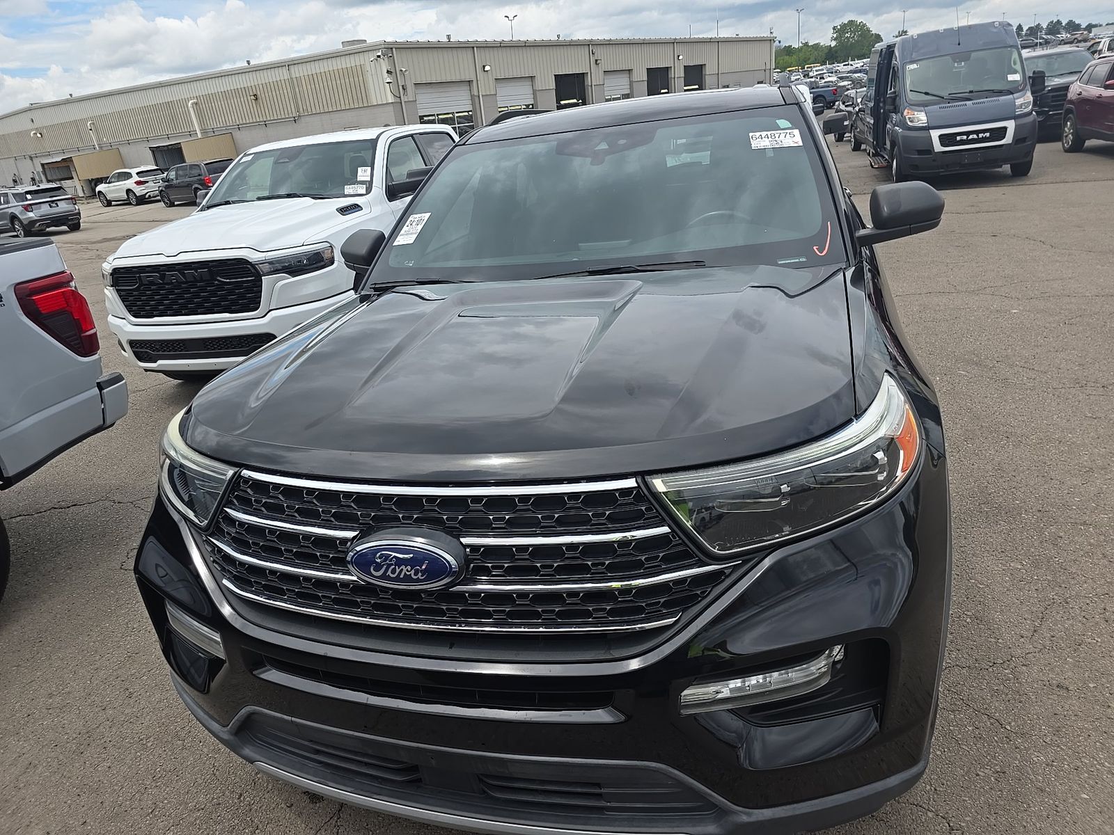 FORD EXPLORER - 3