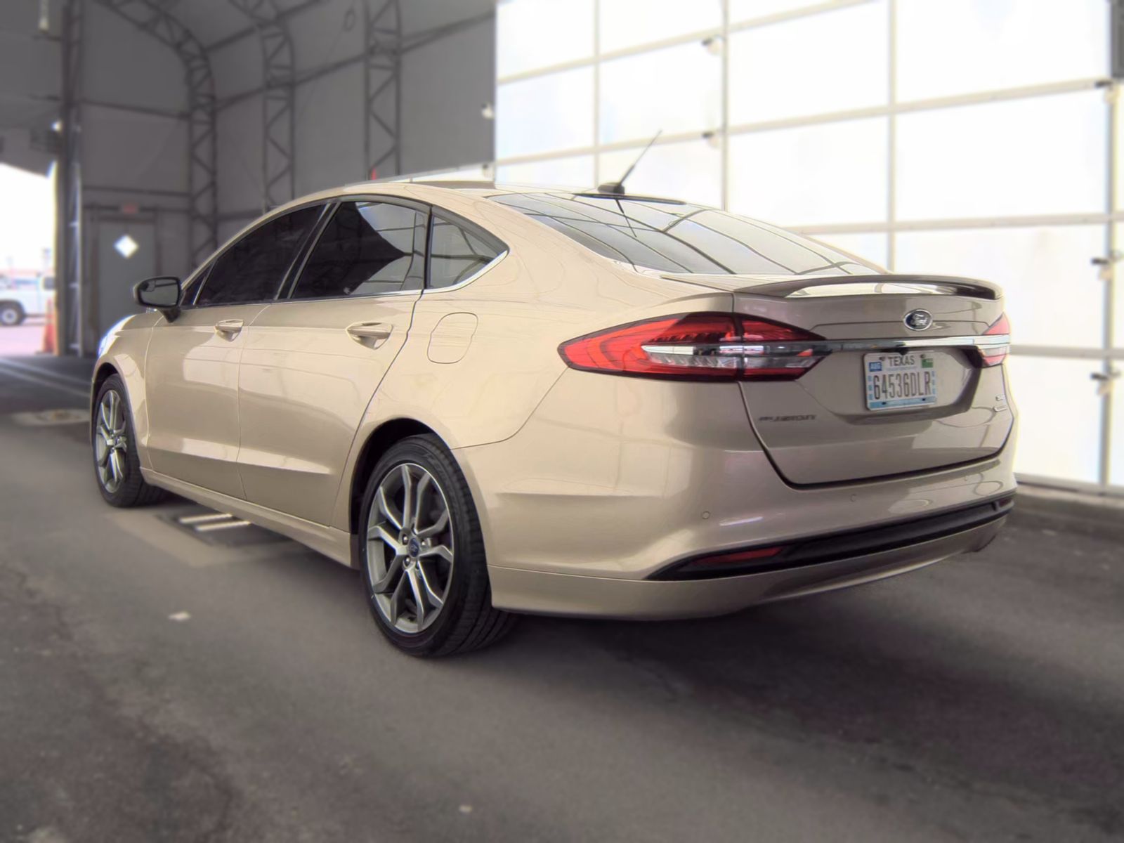 FORD FUSION - 9
