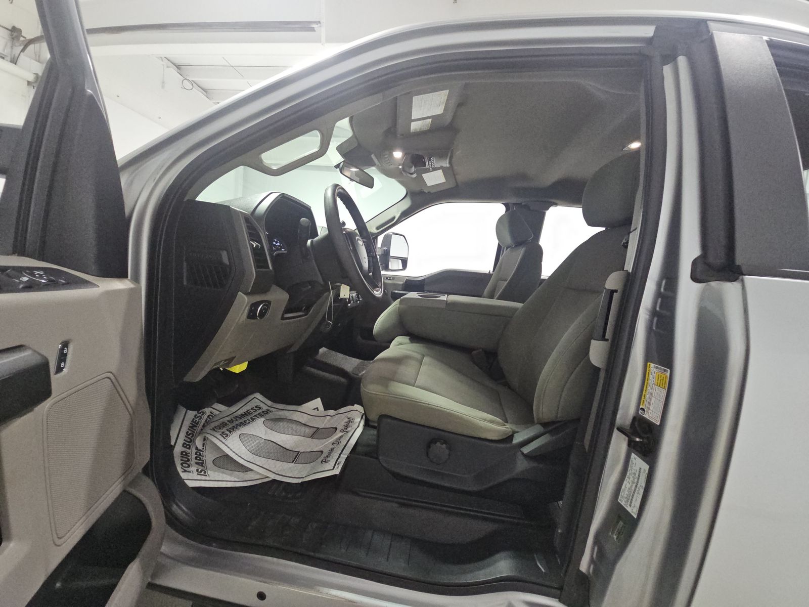 FORD F-250 - 8
