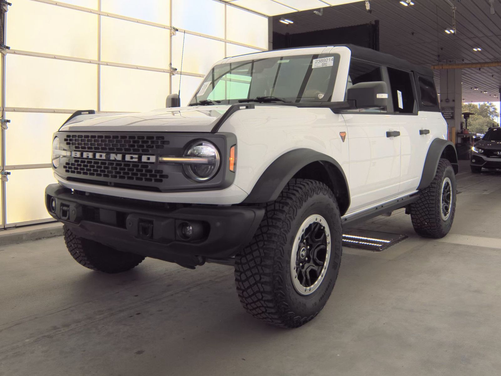 FORD BRONCO - 1