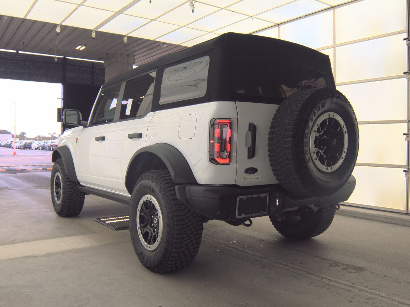 FORD BRONCO - 7