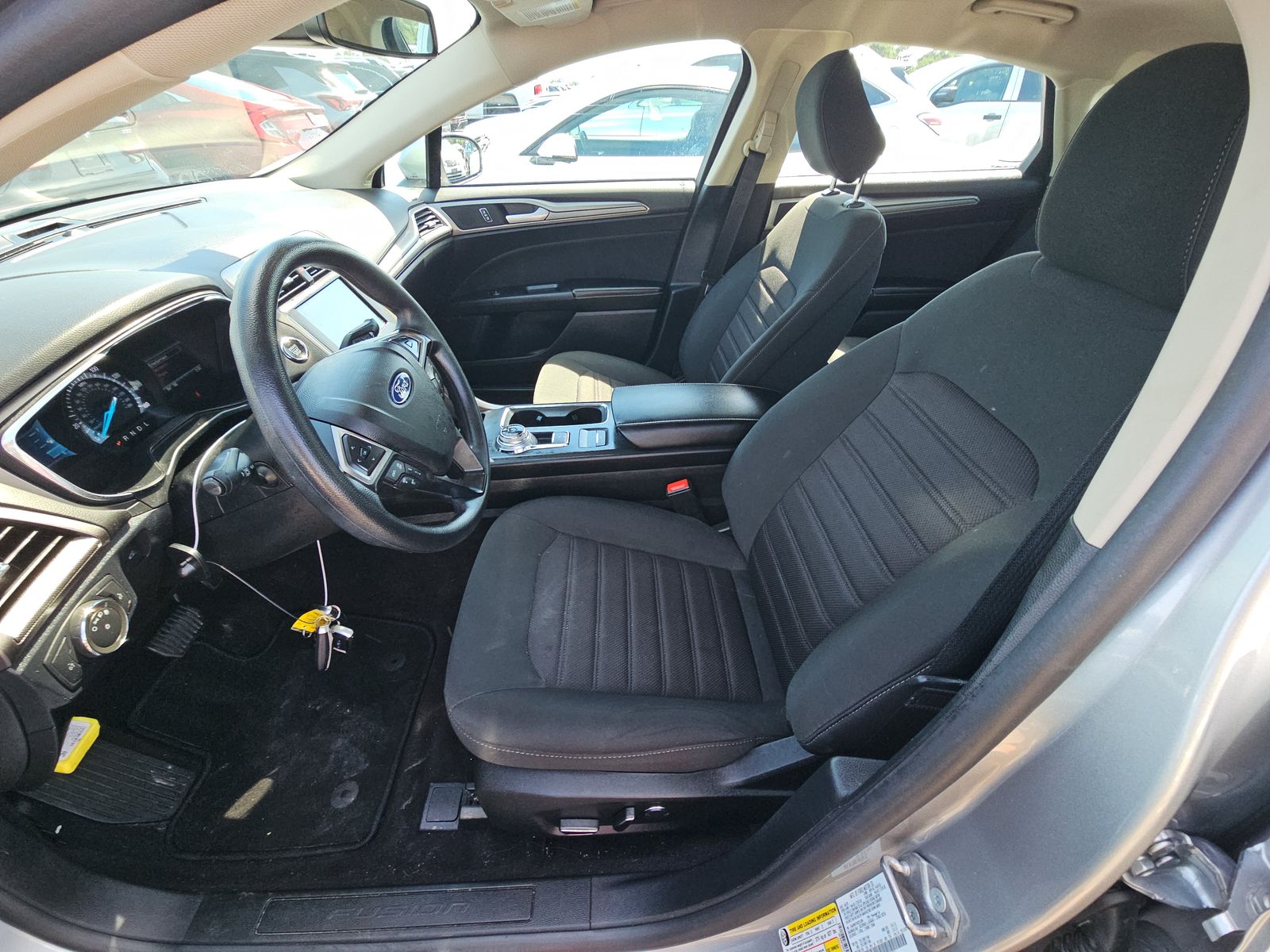 FORD FUSION - 8