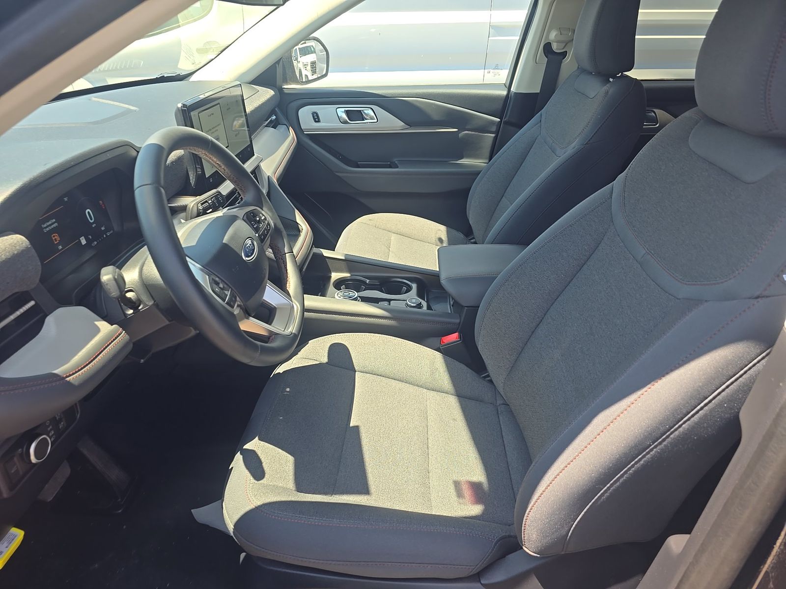 FORD EXPLORER - 8