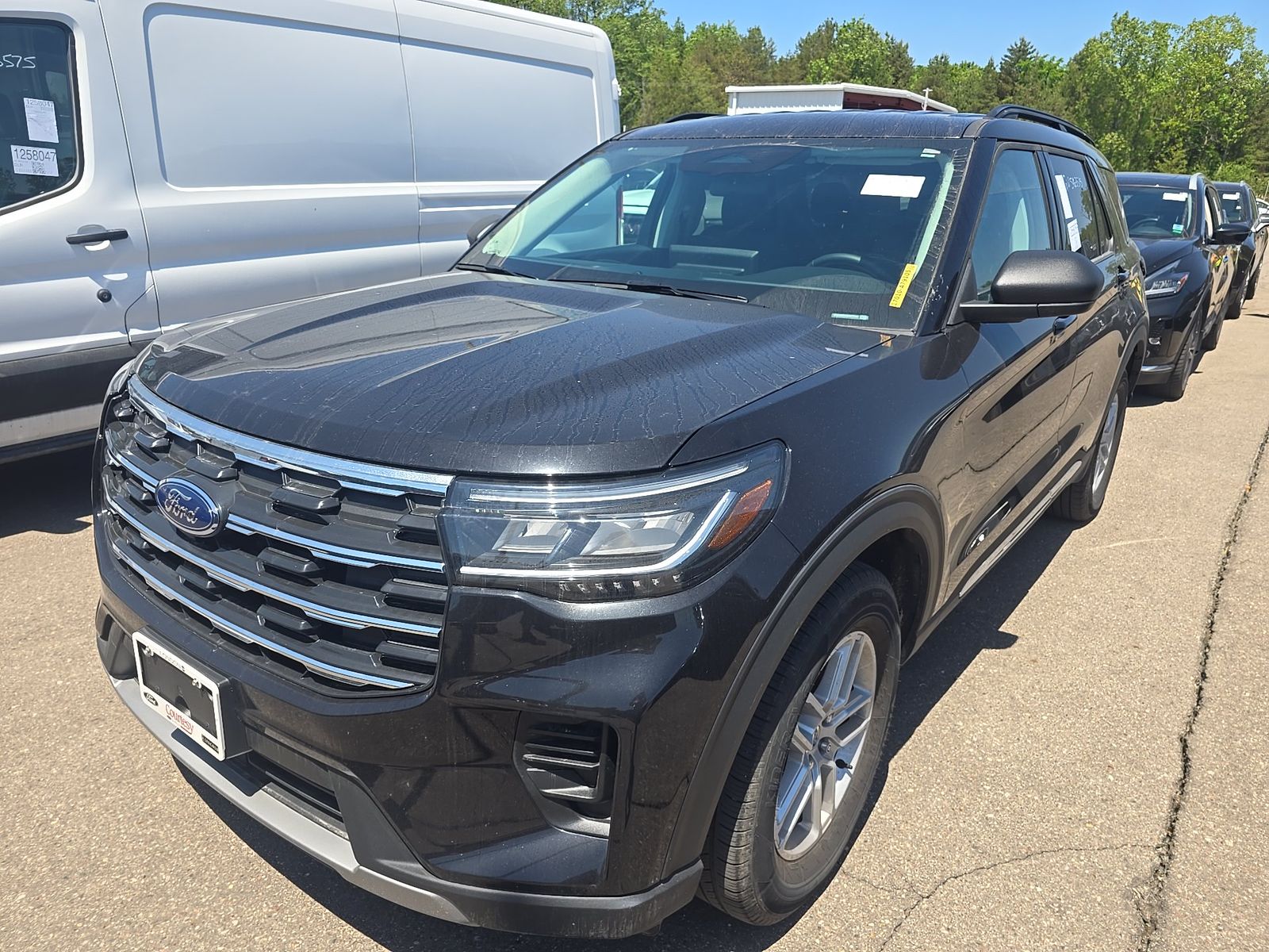 FORD EXPLORER - 1