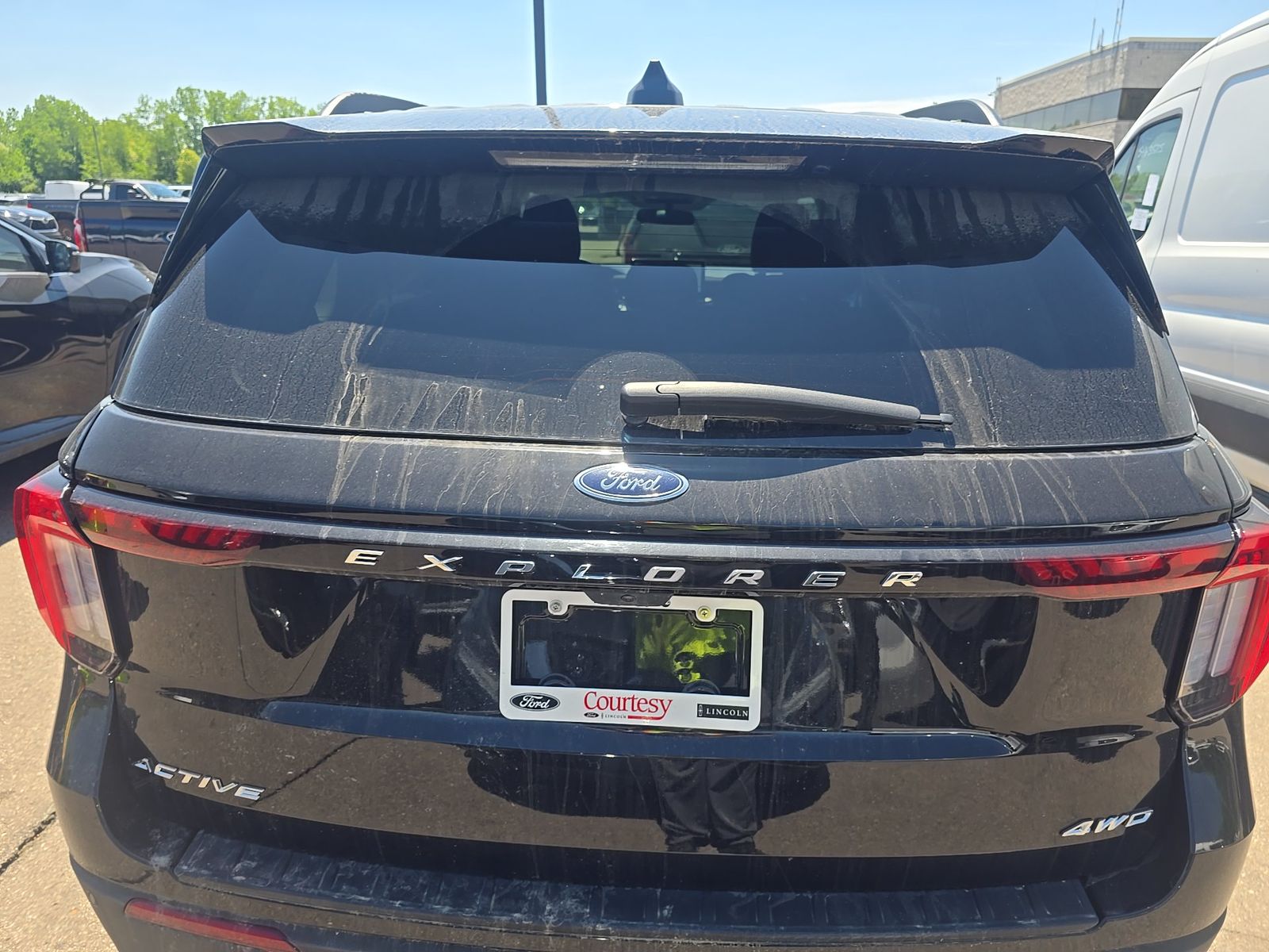 FORD EXPLORER - 6