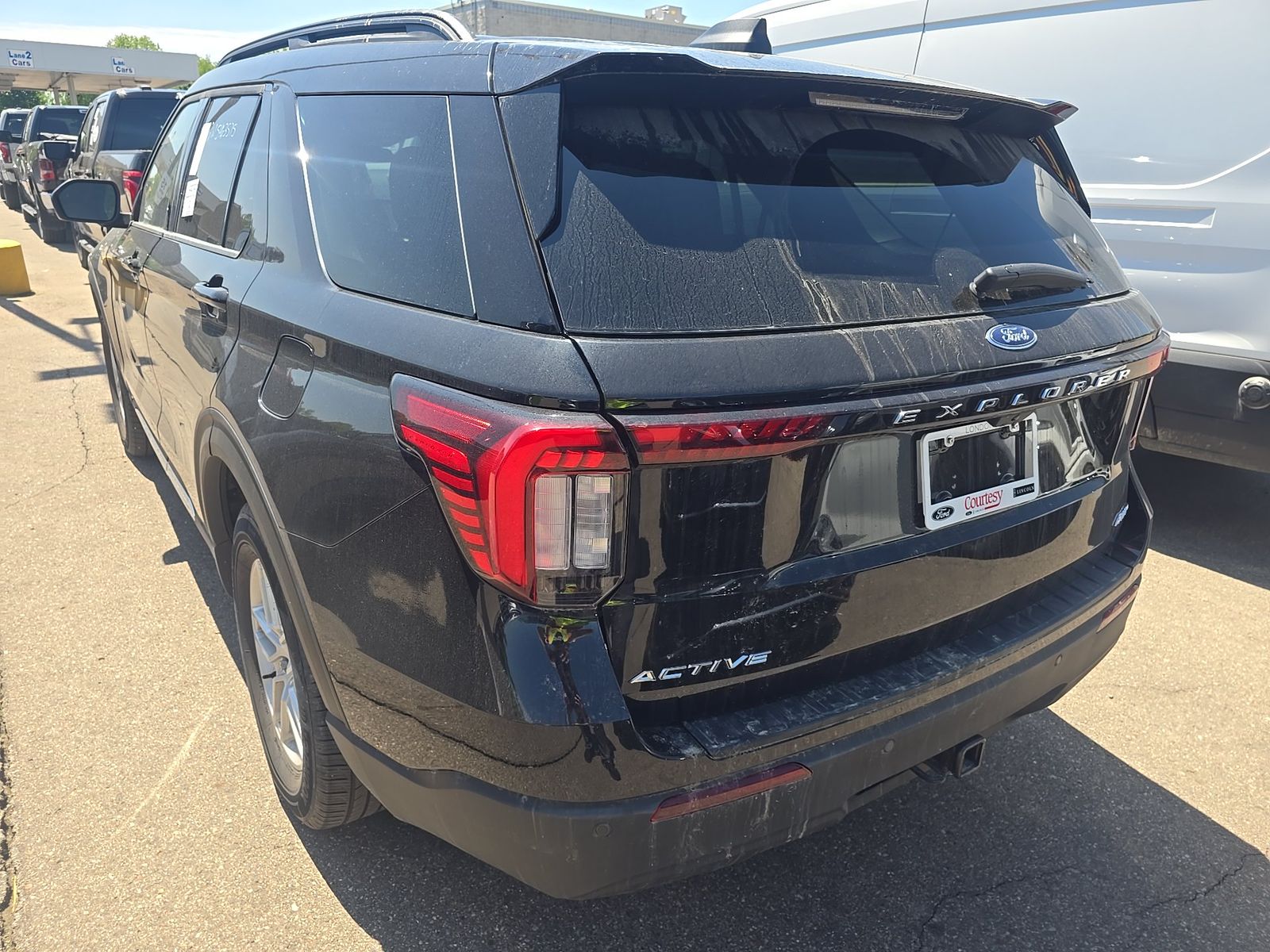 FORD EXPLORER - 7