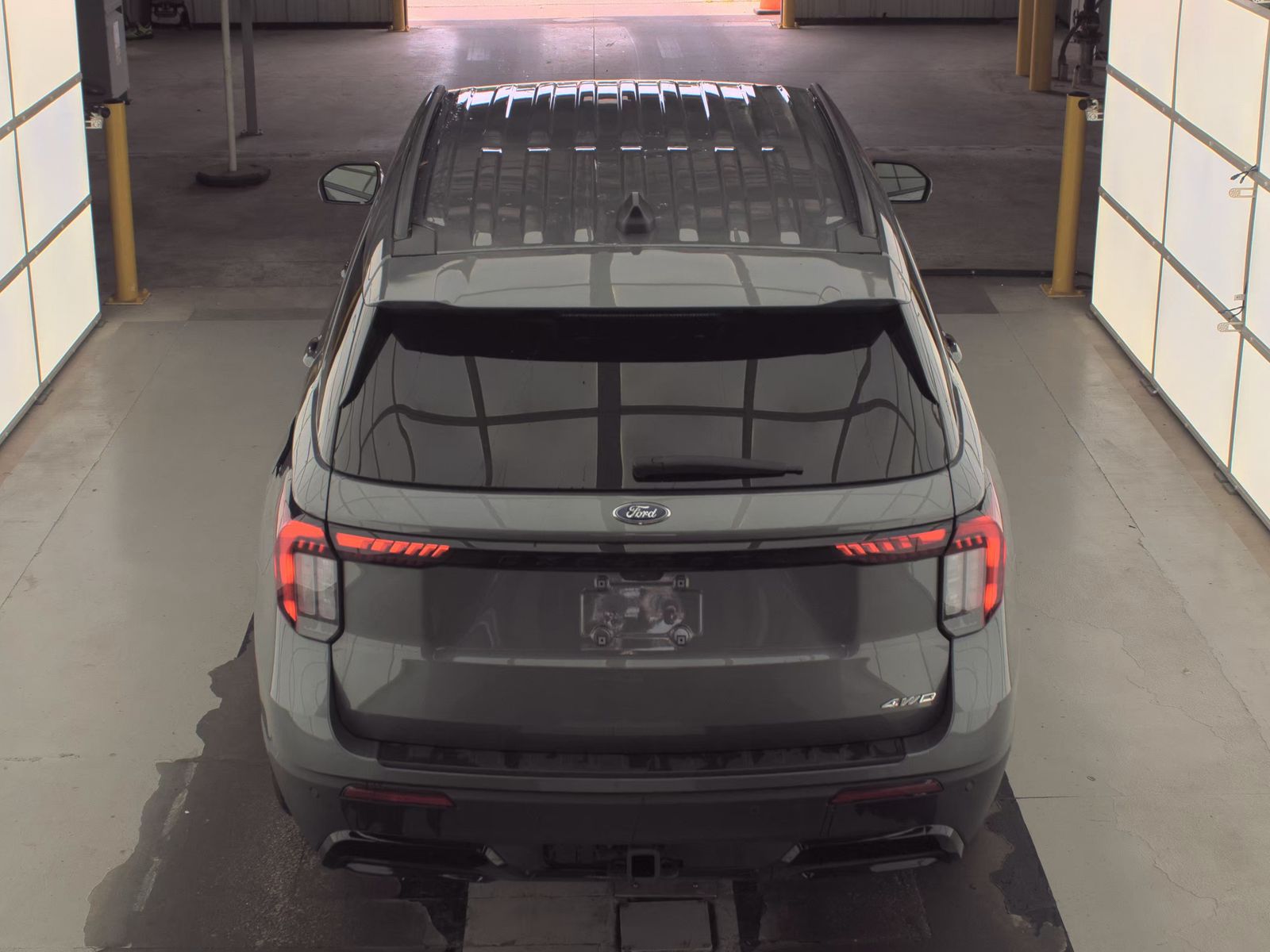 FORD EXPLORER - 7