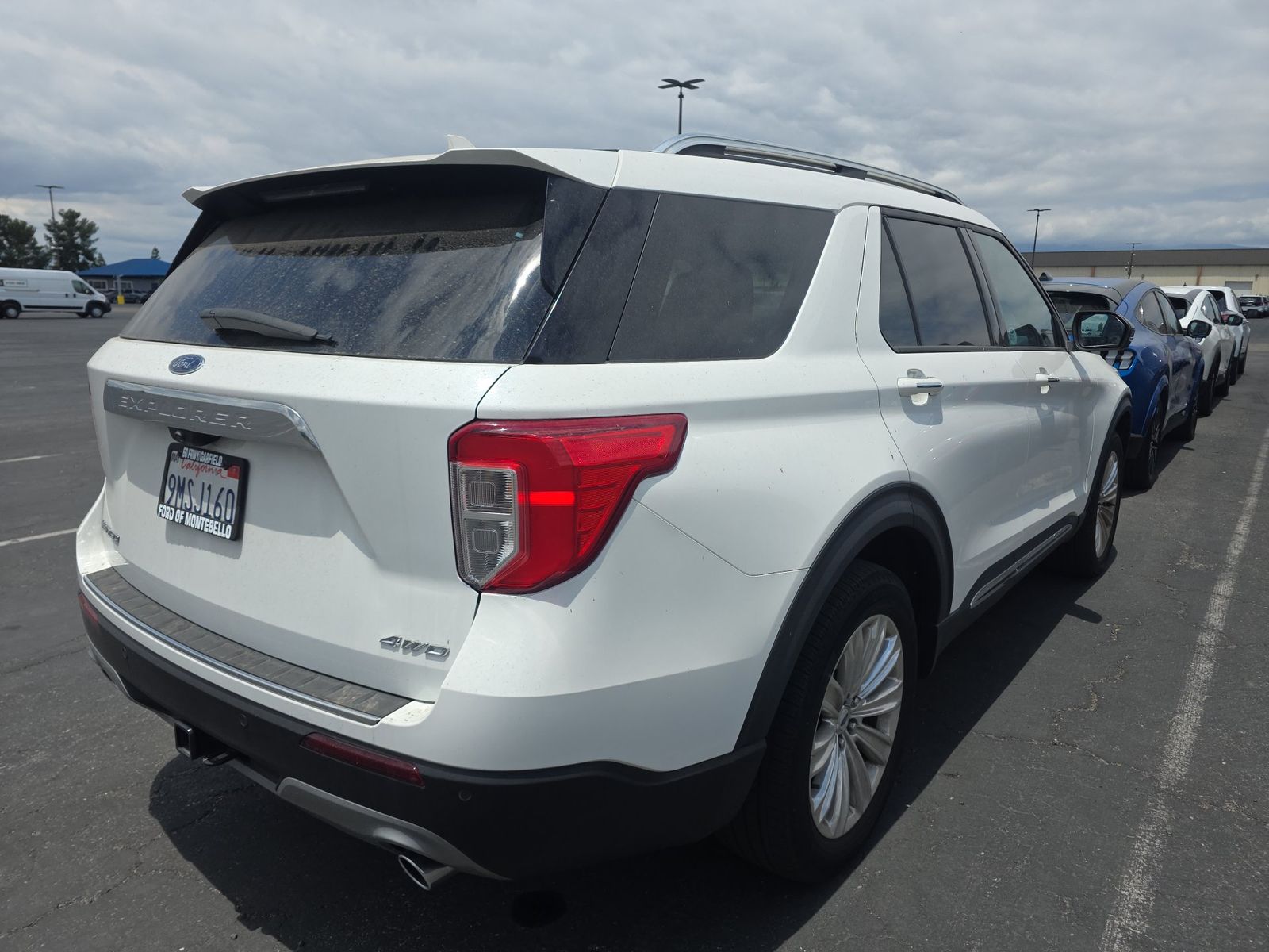 FORD EXPLORER - 5