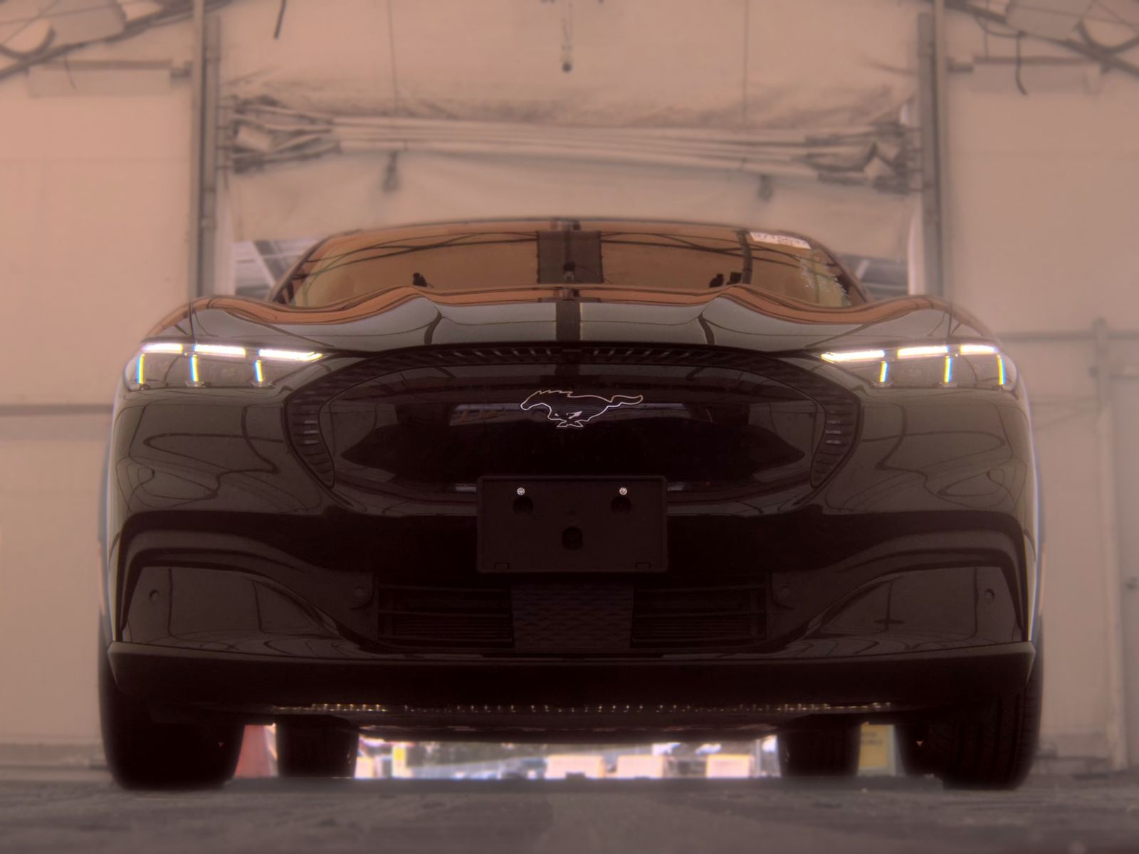 FORD MUSTANG MACH-E - 4