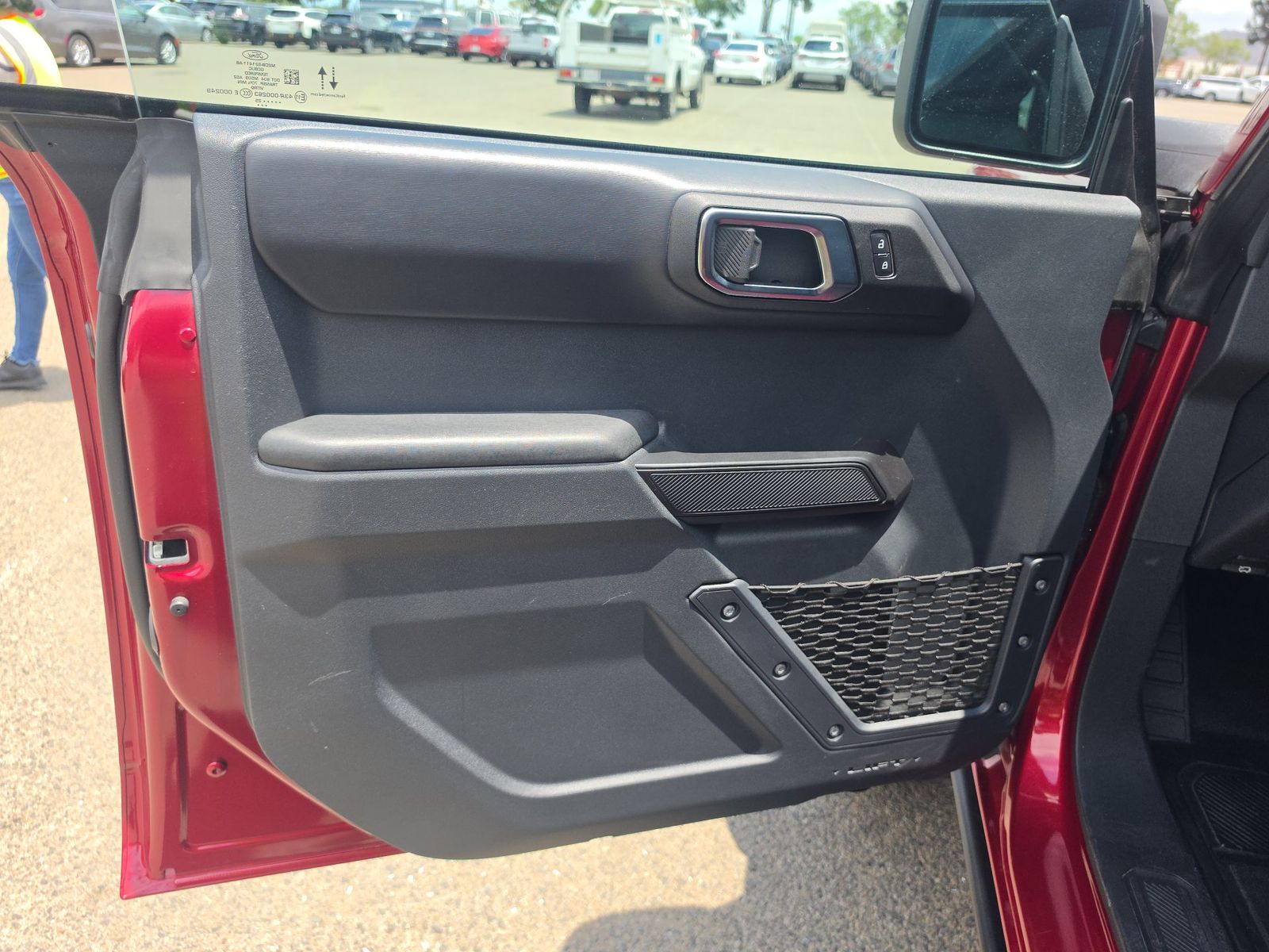 FORD BRONCO - 10