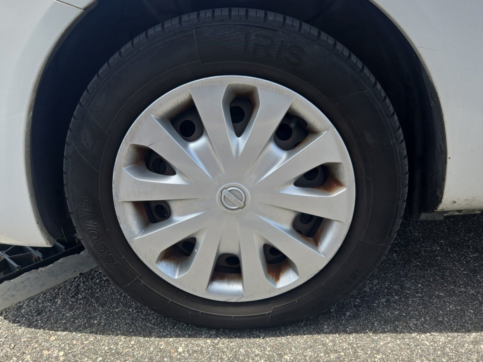 NISSAN VERSA - 3