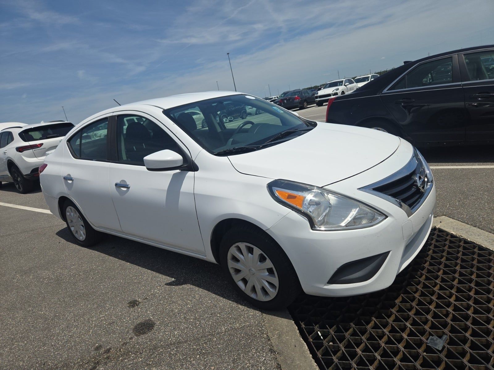 NISSAN VERSA - 7