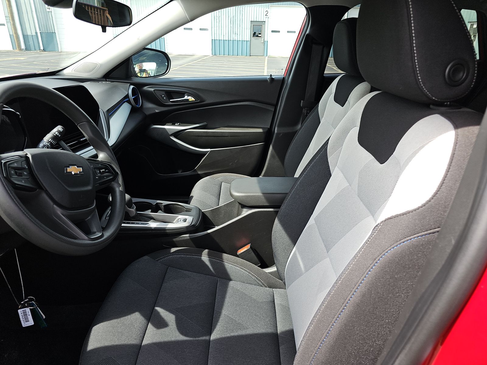 CHEVROLET TRAX - 8