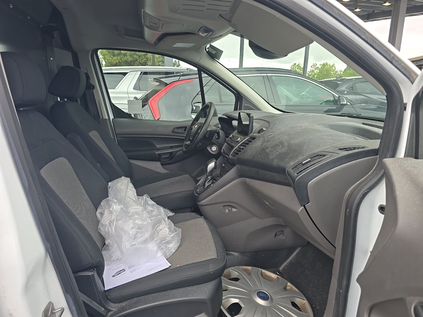 FORD TRANSIT CONNECT - 9