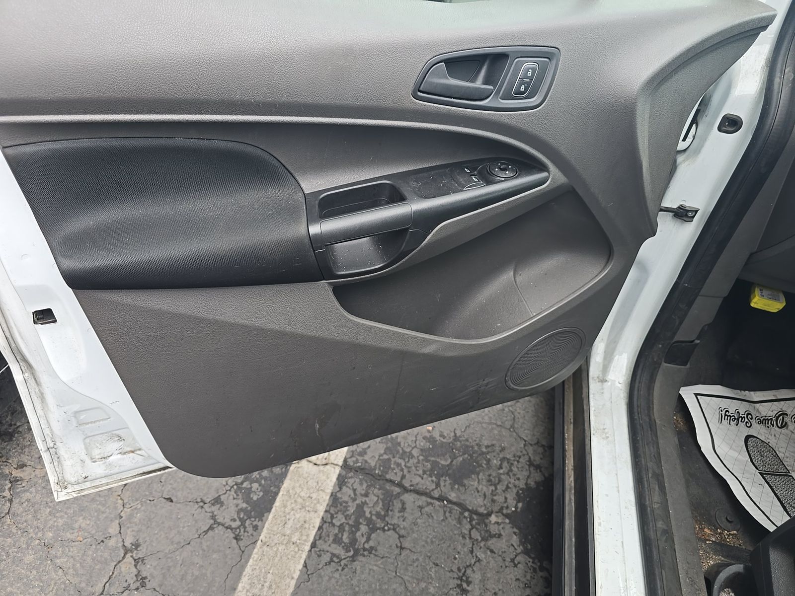 FORD TRANSIT CONNECT - 10
