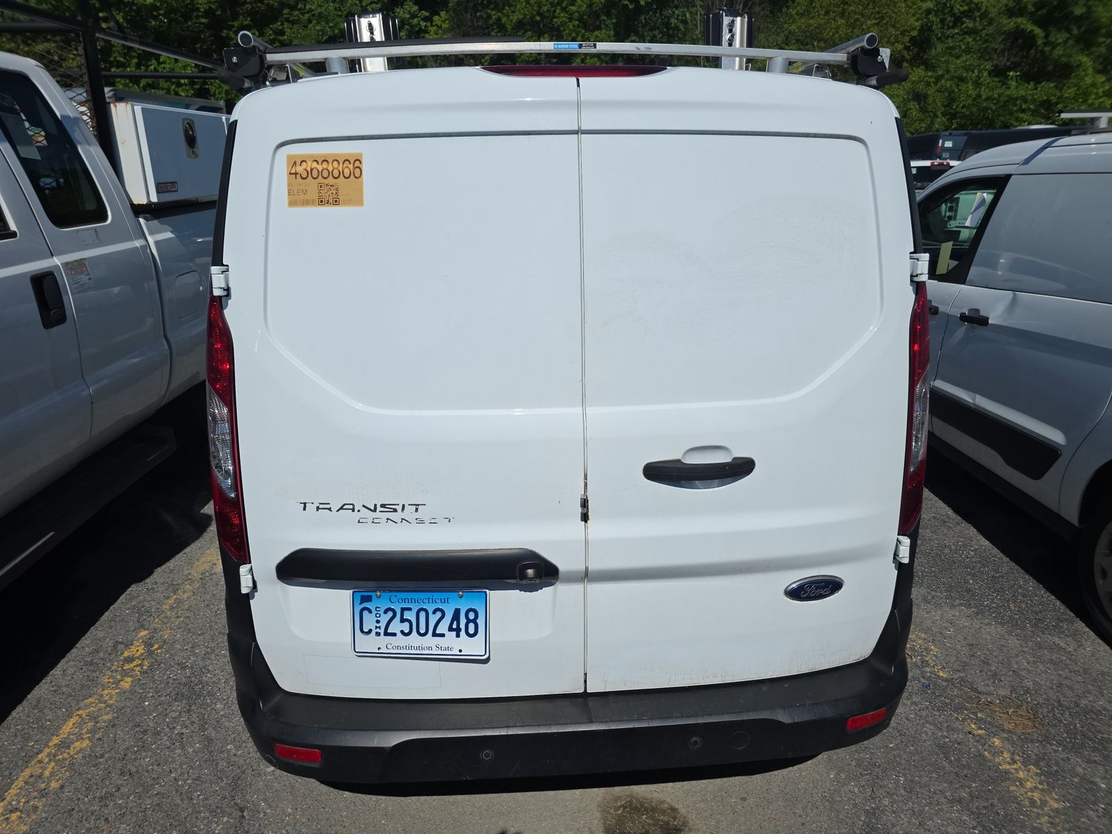 FORD TRANSIT CONNECT - 6