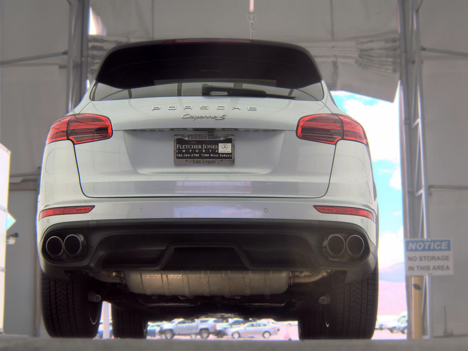 PORSCHE CAYENNE - 8