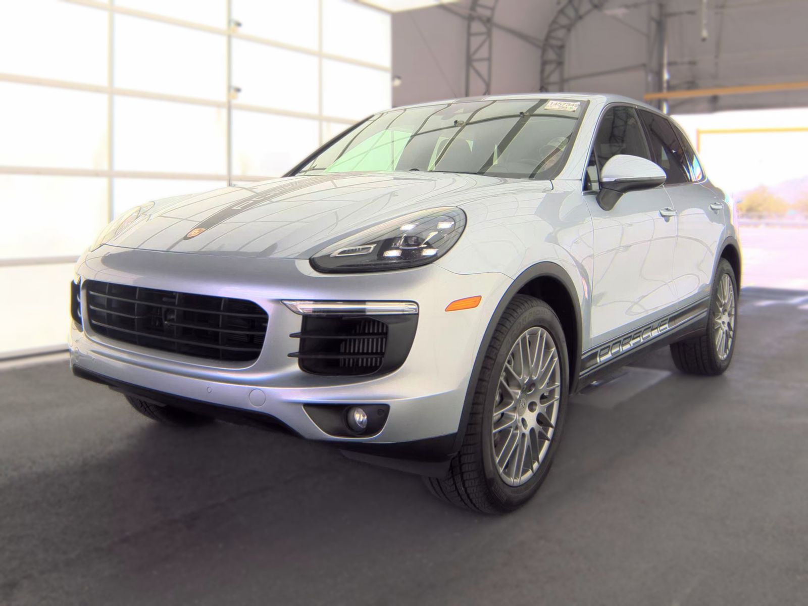 PORSCHE CAYENNE - 1