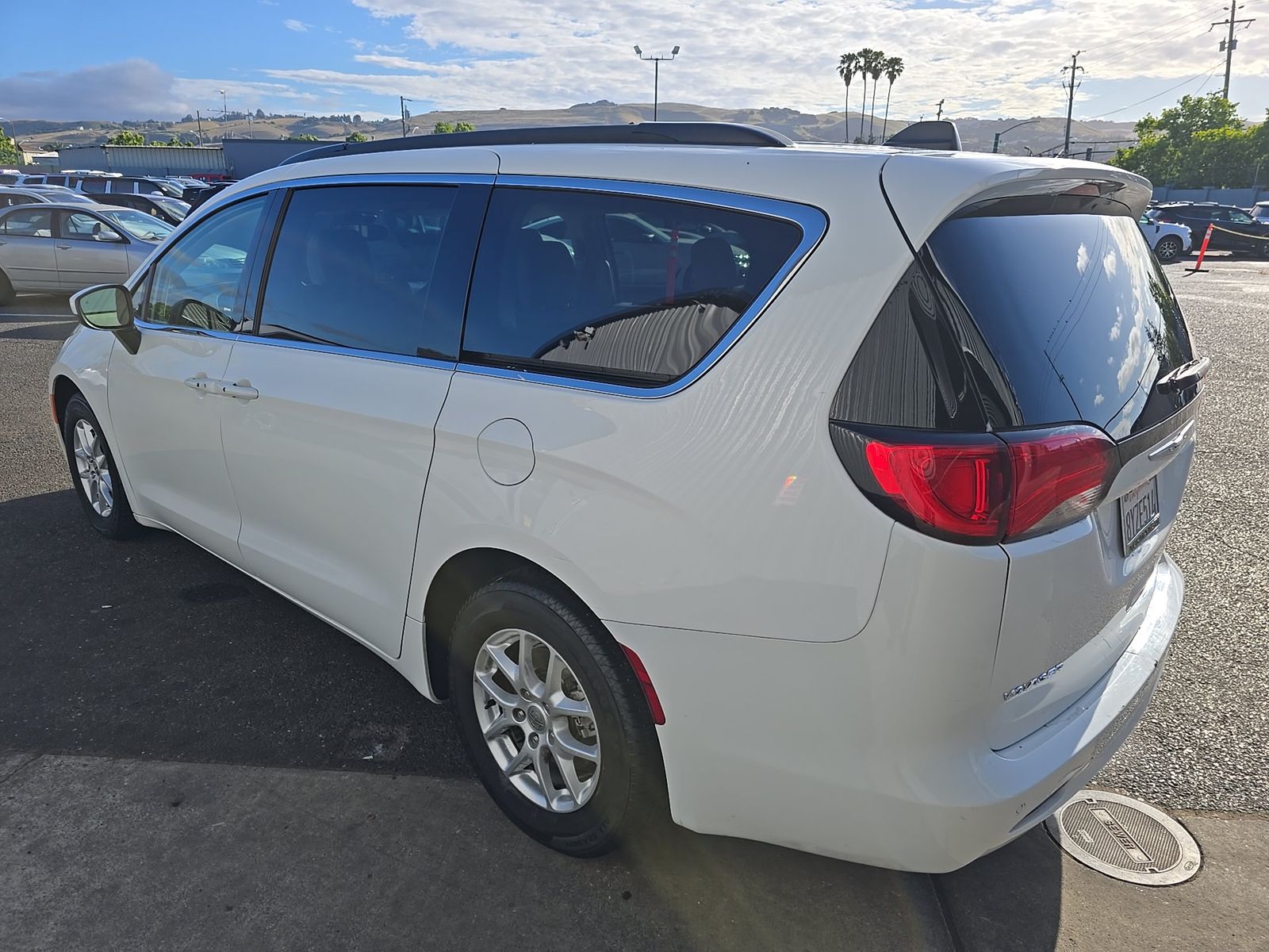 CHRYSLER VOYAGER - 7