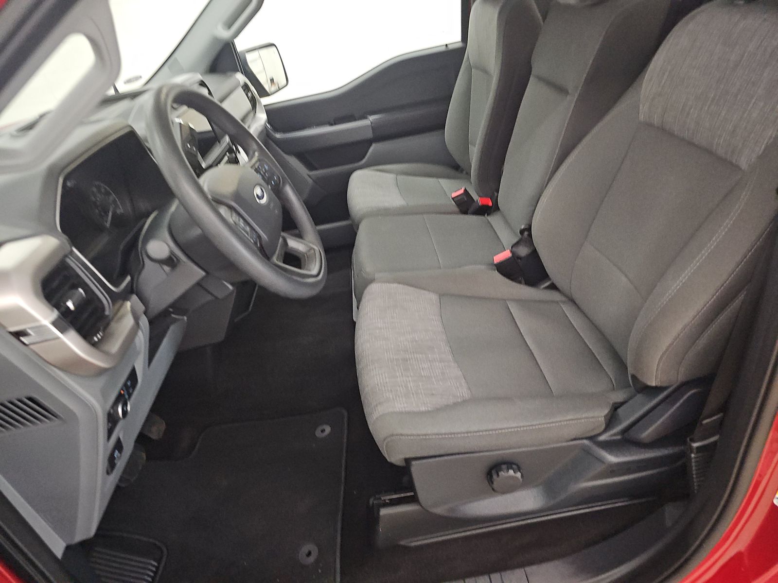 FORD F-150 - 8