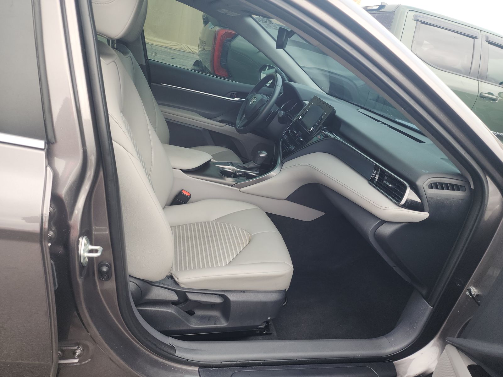 TOYOTA CAMRY - 9