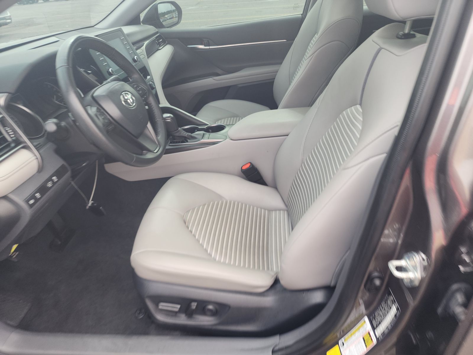 TOYOTA CAMRY - 8