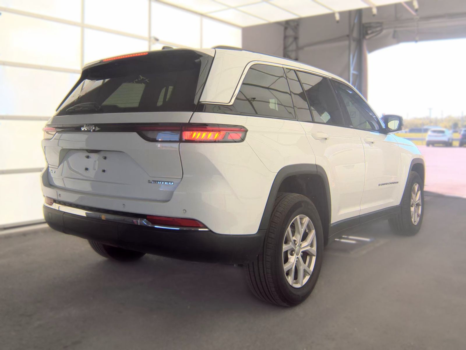 2022 Jeep Grand Cherokee Limited AWD