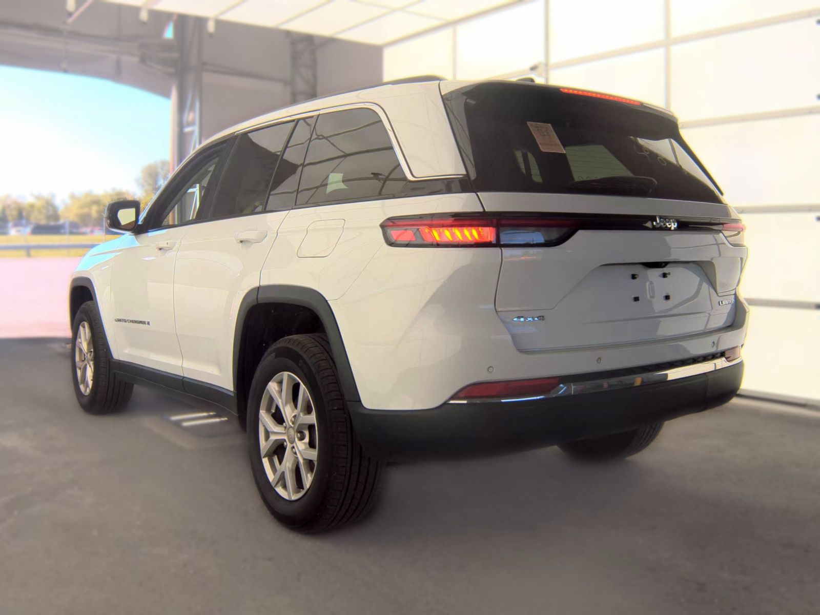 2022 Jeep Grand Cherokee Limited AWD