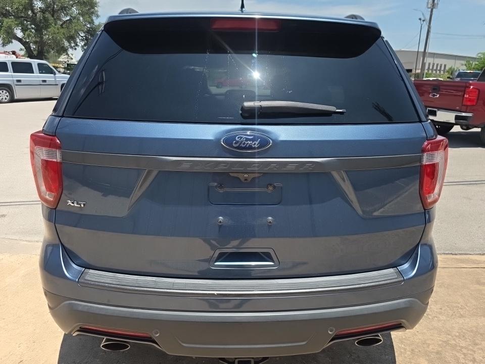 FORD EXPLORER - 6