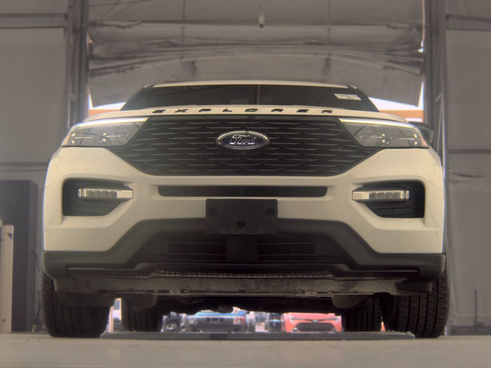 FORD EXPLORER - 4
